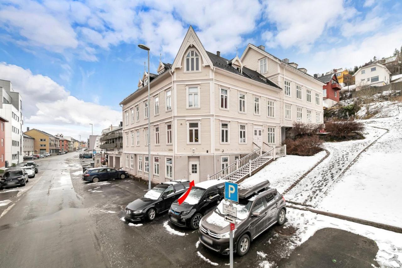 Central Bus Station Apartment, Wifi, Tv Narvik Eksteriør billede